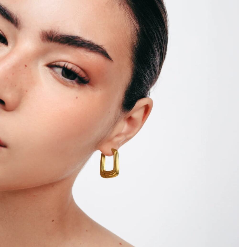 Hey Harper Square Texture Hoop Earrings Gold